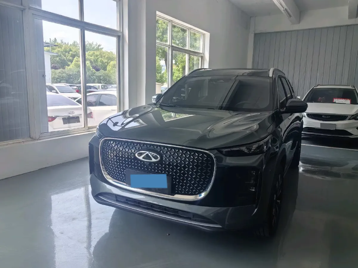 2025 Chery Tiggo 8 Plus 1.6T 197HP L4 7DCT,autocango,china used car exporter,china ev exporter,chinese used car exporter,chinese used ev exporter