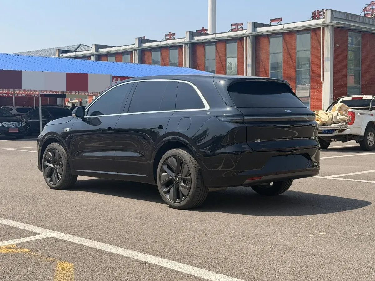 2024 Li L6 Range Extended 154HP L4 REEV 36.8KWH,autocango,china used car exporter,china ev exporter,chinese used car exporter,chinese used ev exporter