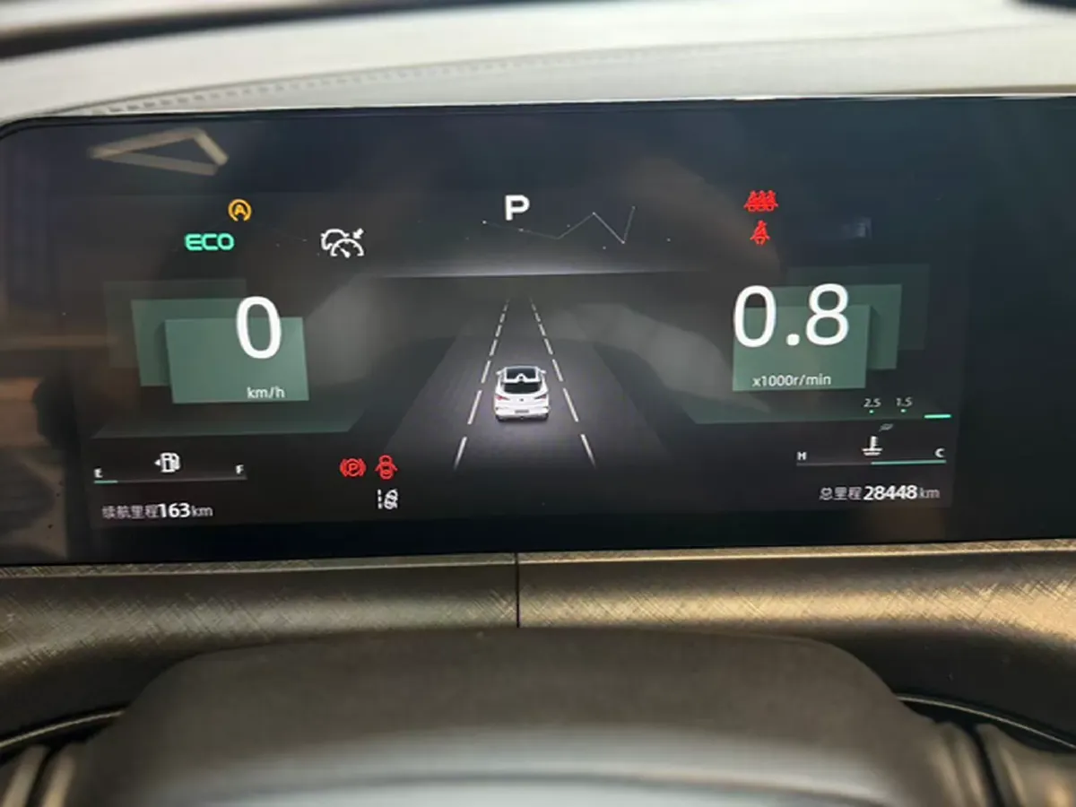 2022 ChangAn UNI-T 1.5T 188HP L4 7DCT,autocango,china used car exporter,china ev exporter,chinese used car exporter,chinese used ev exporter