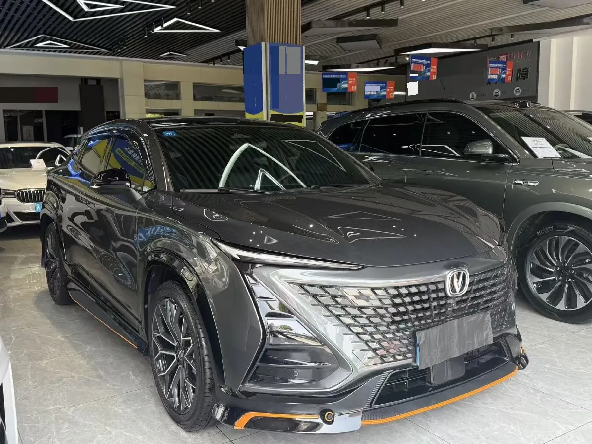 2022 ChangAn UNI-T 1.5T 188HP L4 7DCT,autocango,china used car exporter,china ev exporter,chinese used car exporter,chinese used ev exporter
