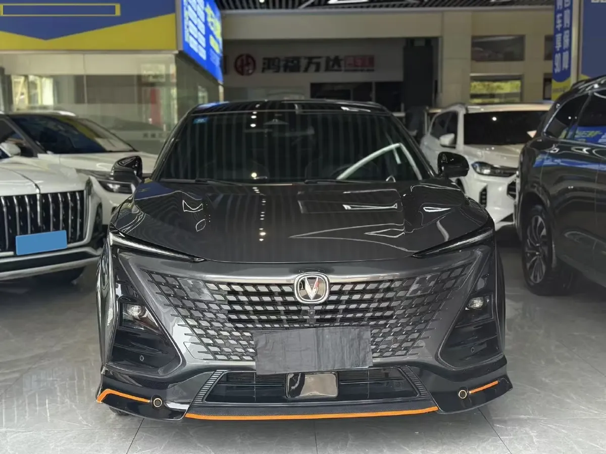 2022 ChangAn UNI-T 1.5T 188HP L4 7DCT,autocango,china used car exporter,china ev exporter,chinese used car exporter,chinese used ev exporter