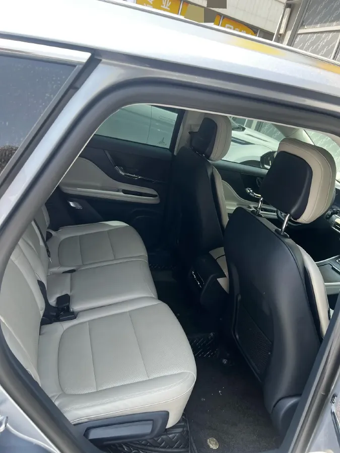 2023 Lincoln Corsair 2.0T 261HP L4 8AT,autocango,china used car exporter,china ev exporter,chinese used car exporter,chinese used ev exporter