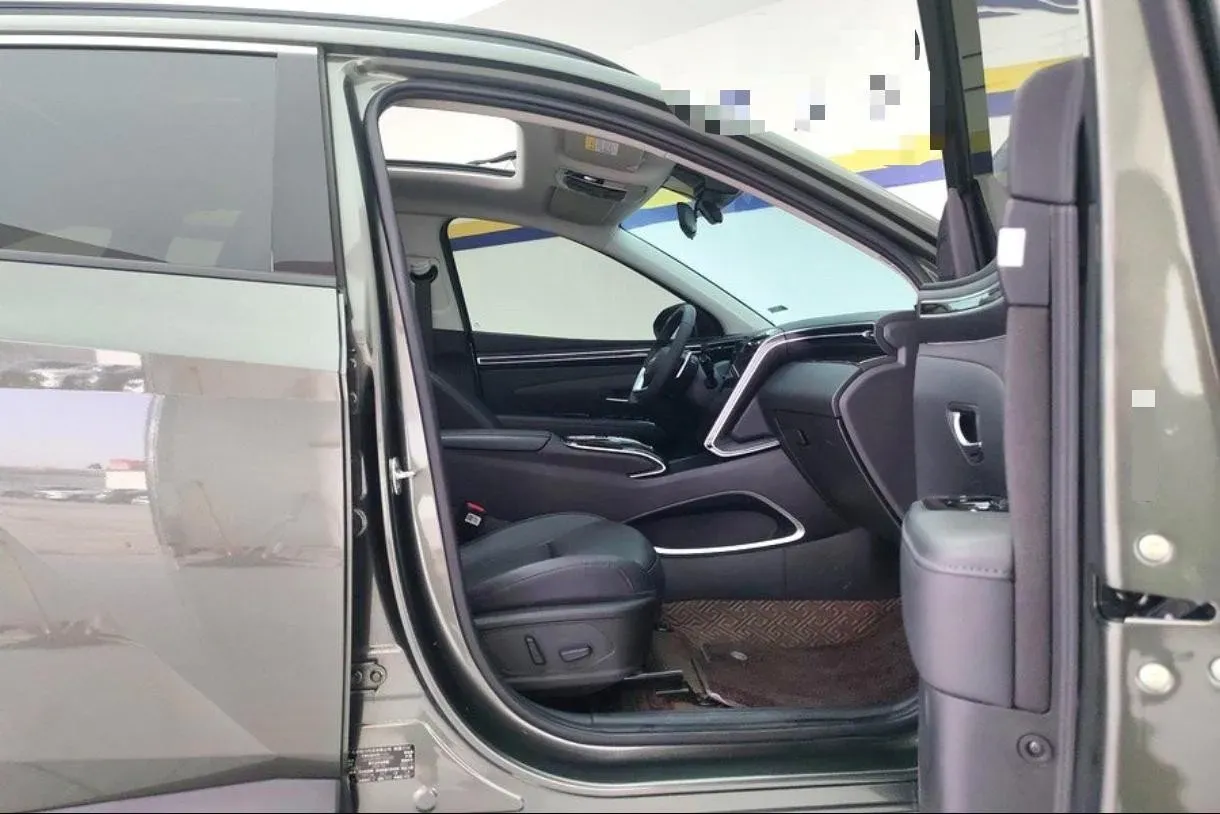 2023 Hyundai Tucson 1.5T 200HP L4 8AT,autocango,china used car exporter,china ev exporter,chinese used car exporter,chinese used ev exporter