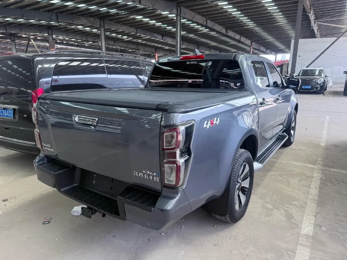 2021 Isuzu D-MAX 1.9T 163HP L4 6AT,autocango,china used car exporter,china ev exporter,chinese used car exporter,chinese used ev exporter