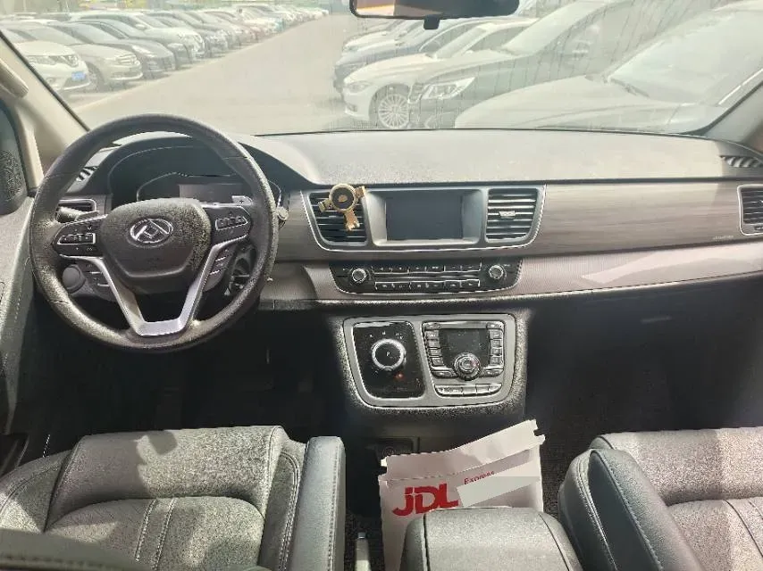 2022 MAXUS G10 2.0T 224HP L4 8AT,autocango,china used car exporter,china ev exporter,chinese used car exporter,chinese used ev exporter