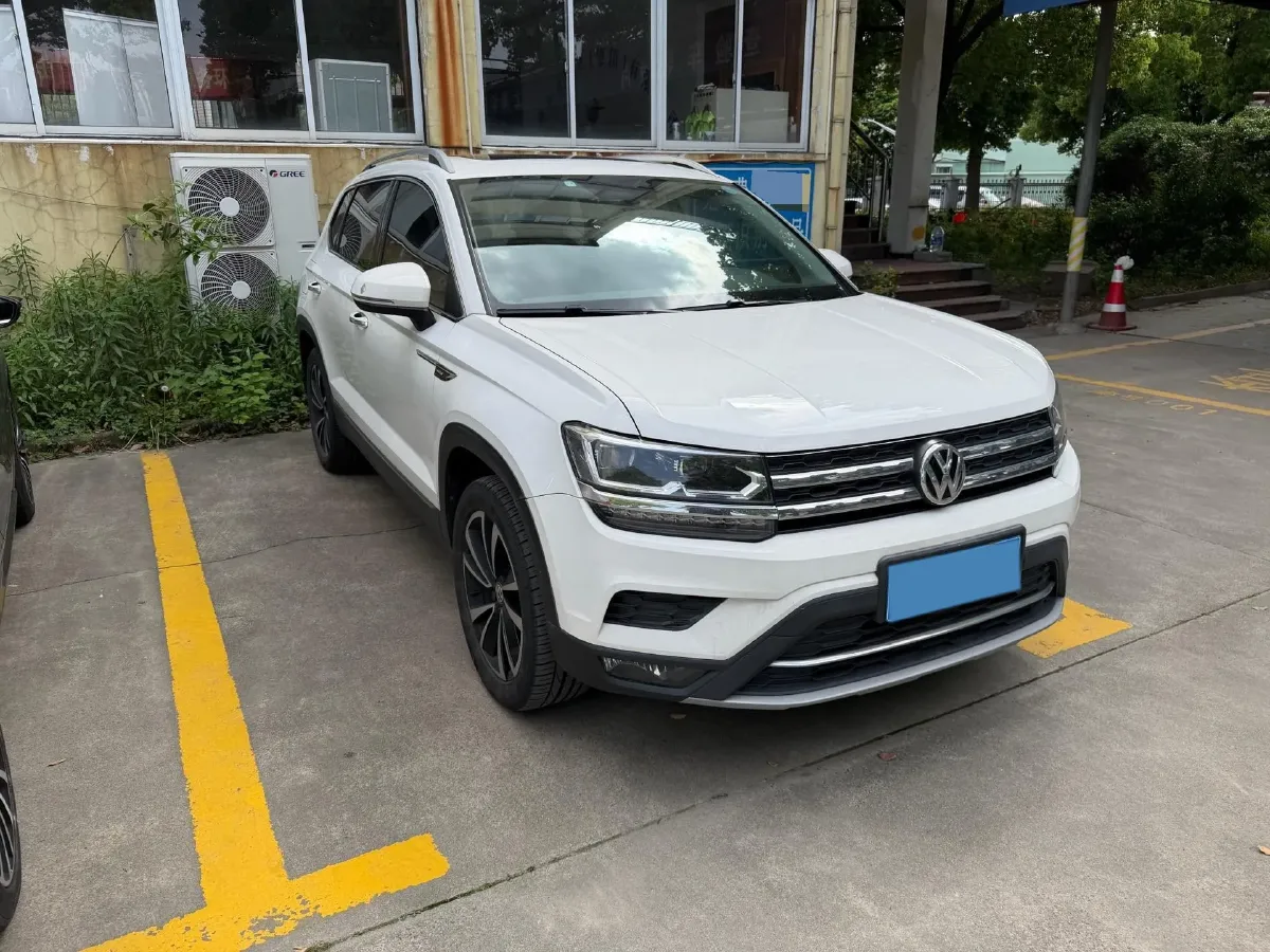 2020 Volkswagen Tharu 2.0T 186HP L4 7DCT,autocango,china used car exporter,china ev exporter,chinese used car exporter,chinese used ev exporter