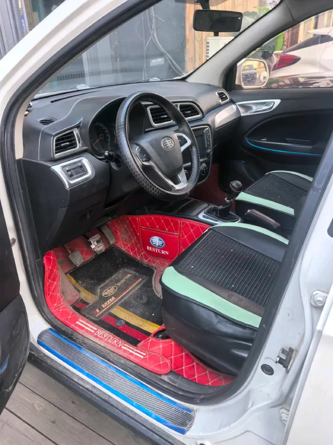 2016 FAW Jumpal D60 1.5L 102HP L4 5MT,autocango,china used car exporter,china ev exporter,chinese used car exporter,chinese used ev exporter