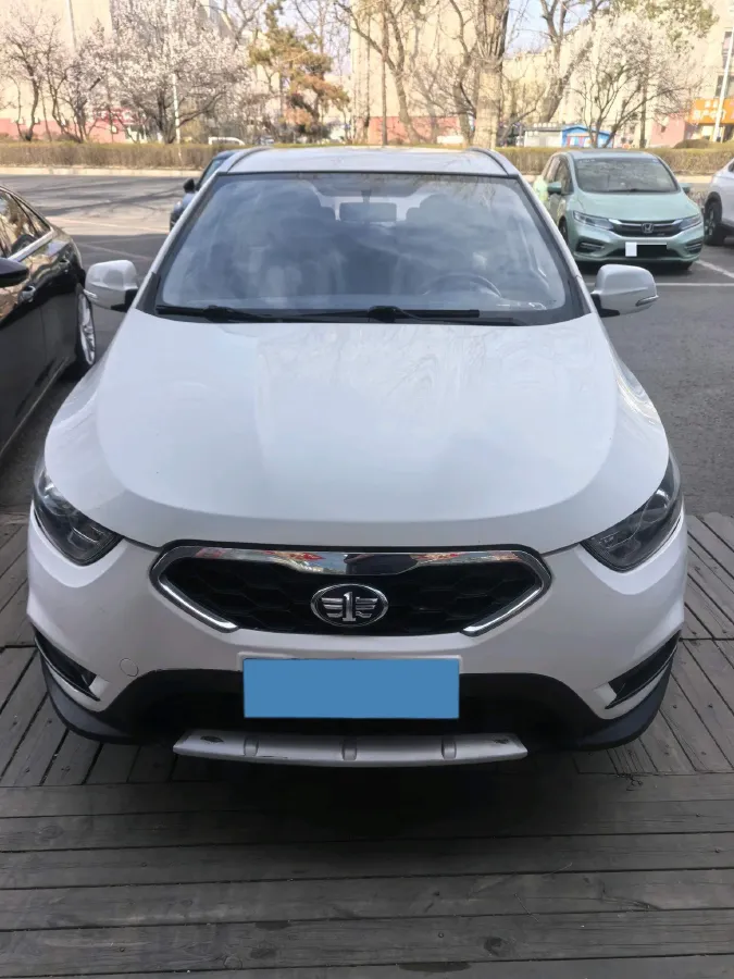2016 FAW Jumpal D60 1.5L 102HP L4 5MT,autocango,china used car exporter,china ev exporter,chinese used car exporter,chinese used ev exporter