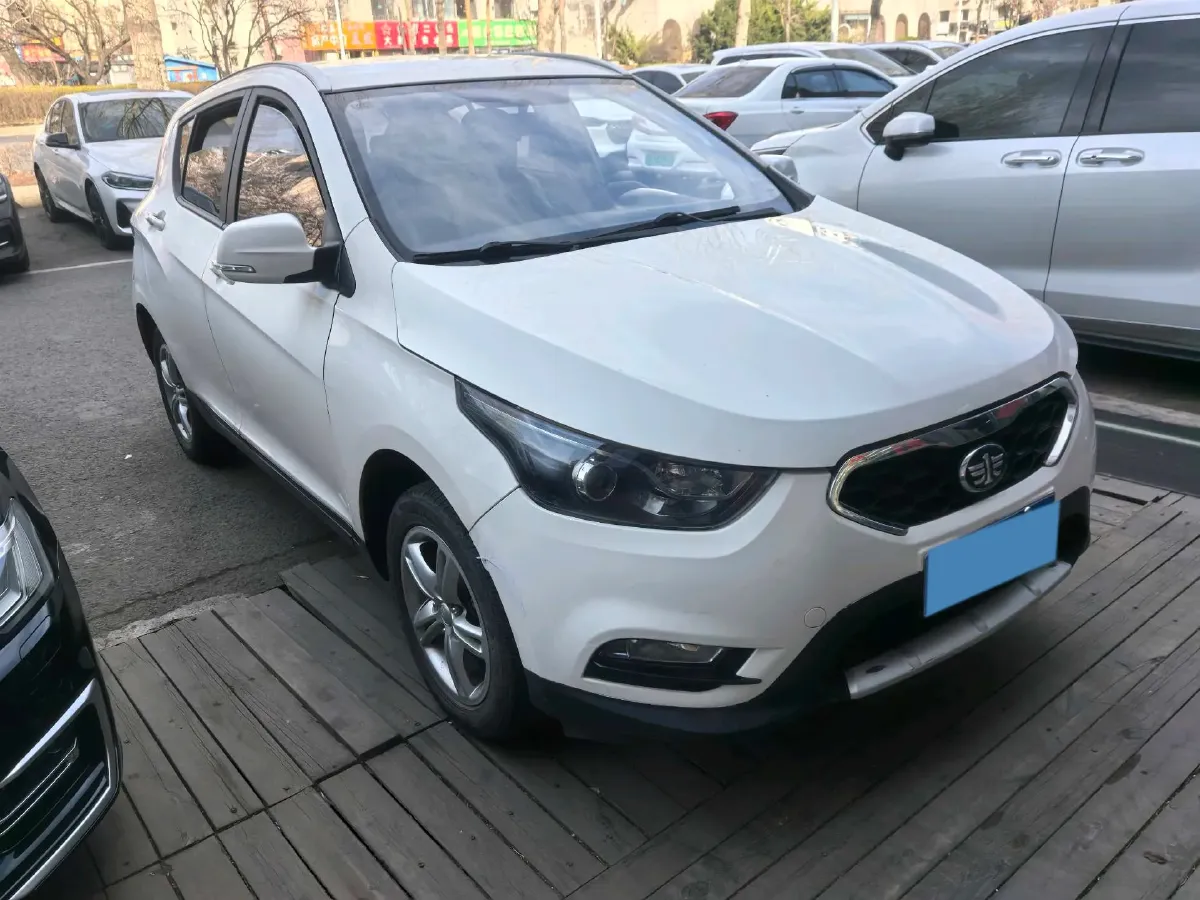 2016 FAW Jumpal D60 1.5L 102HP L4 5MT,autocango,china used car exporter,china ev exporter,chinese used car exporter,chinese used ev exporter