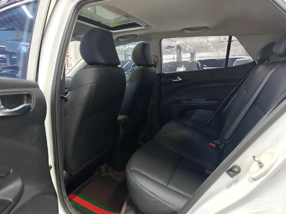 2021 Kia KX1 1.4L 100HP L4 CVT,autocango,china used car exporter,china ev exporter,chinese used car exporter,chinese used ev exporter