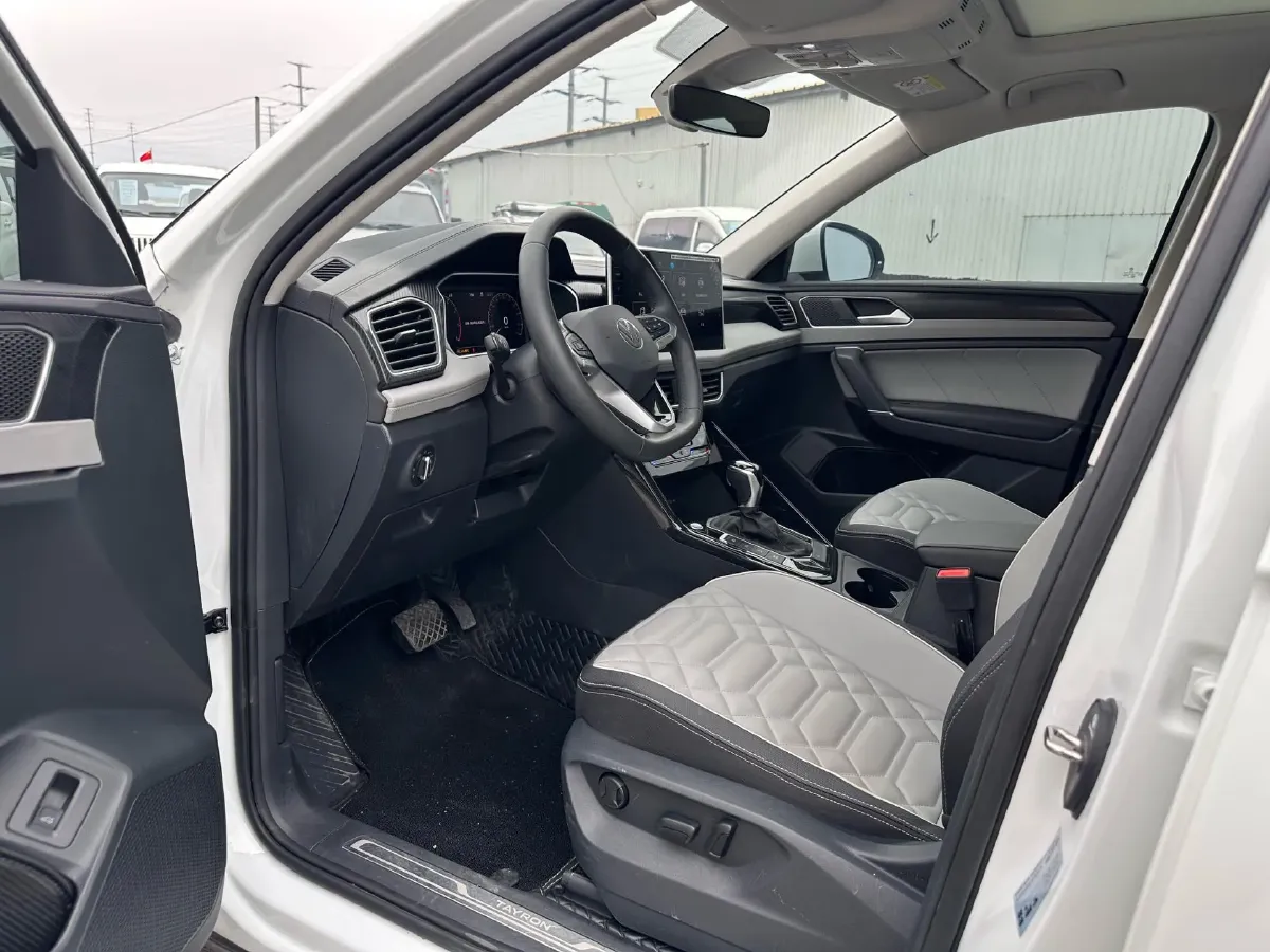 2024 Volkswagen Tayron 1.5T 160HP L4 7DCT,autocango,china used car exporter,china ev exporter,chinese used car exporter,chinese used ev exporter
