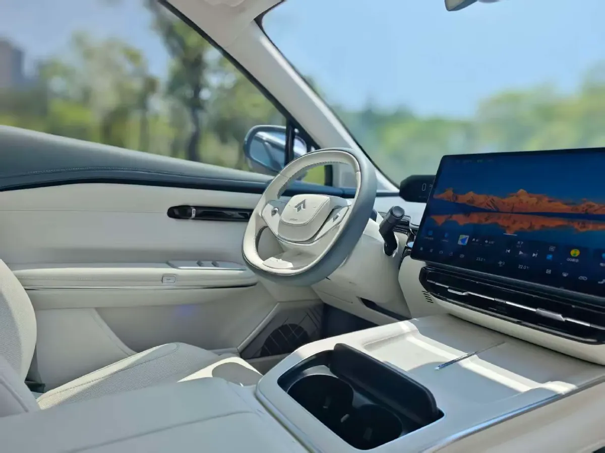 2023 HYPTEC HT BEV 80KWH,autocango,china used car exporter,china ev exporter,chinese used car exporter,chinese used ev exporter