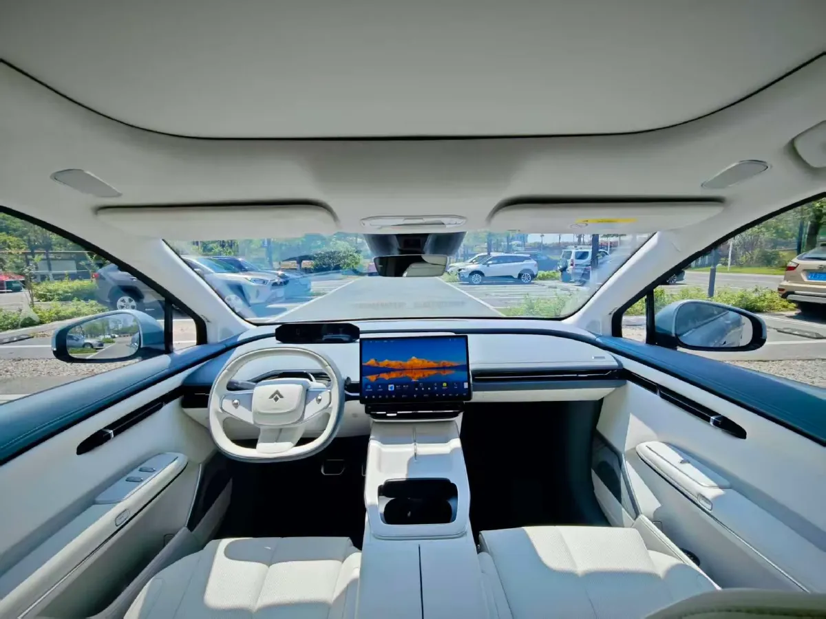 2023 HYPTEC HT BEV 80KWH,autocango,china used car exporter,china ev exporter,chinese used car exporter,chinese used ev exporter