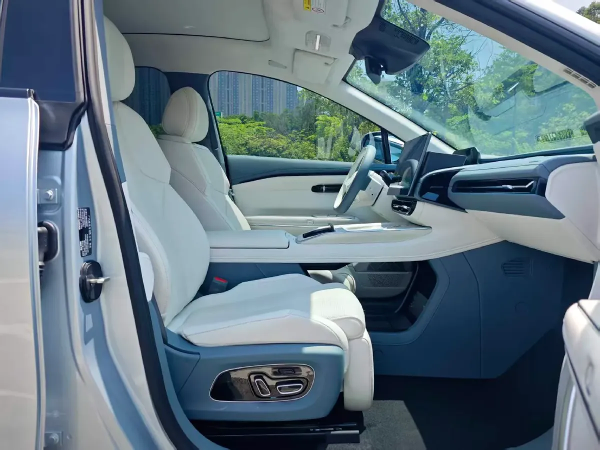 2023 HYPTEC HT BEV 80KWH,autocango,china used car exporter,china ev exporter,chinese used car exporter,chinese used ev exporter