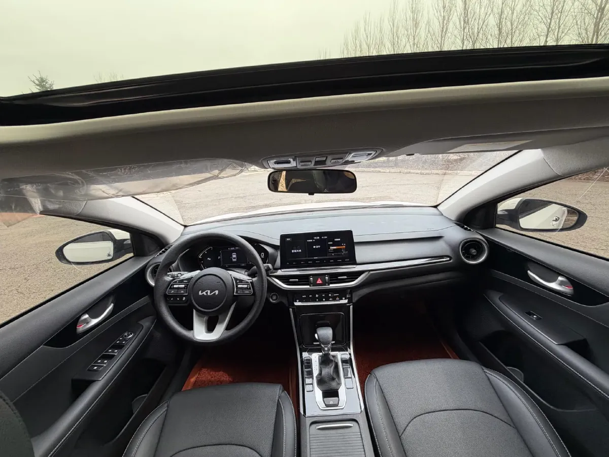 2021 Kia K3 1.5L 115HP L4 CVT,autocango,china used car exporter,china ev exporter,chinese used car exporter,chinese used ev exporter