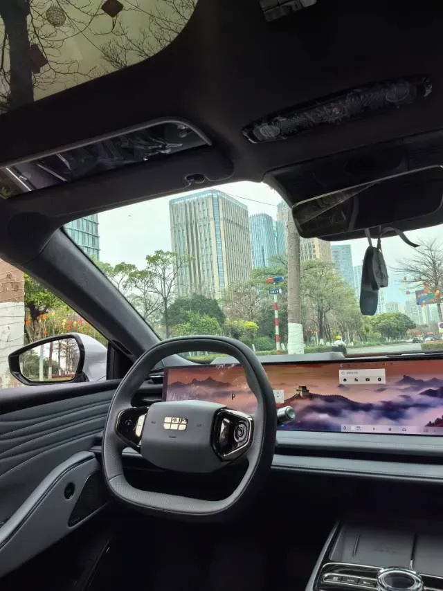 2025 Geely Galaxy E8 BEV 76KWH,autocango,china used car exporter,china ev exporter,chinese used car exporter,chinese used ev exporter