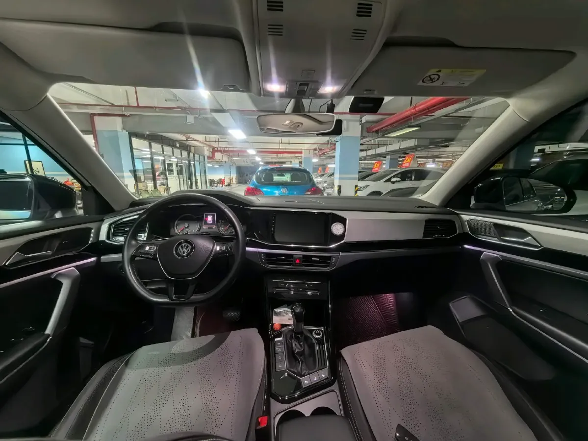 2020 Volkswagen Tayron 2.0T 186HP L4 7DCT,autocango,china used car exporter,china ev exporter,chinese used car exporter,chinese used ev exporter