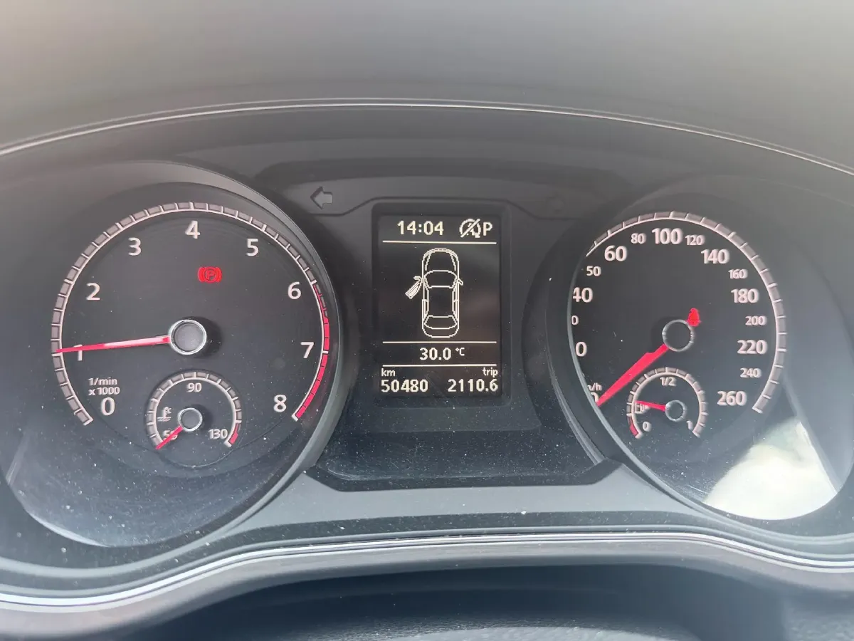 2017 Volkswagen Passat 1.8T 180HP L4 7DCT,autocango,china used car exporter,china ev exporter,chinese used car exporter,chinese used ev exporter