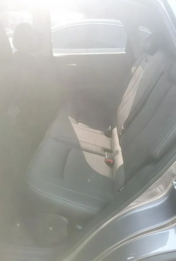 2022 MG 5 1.5L 120HP L4 CVT,autocango,china used car exporter,china ev exporter,chinese used car exporter,chinese used ev exporter