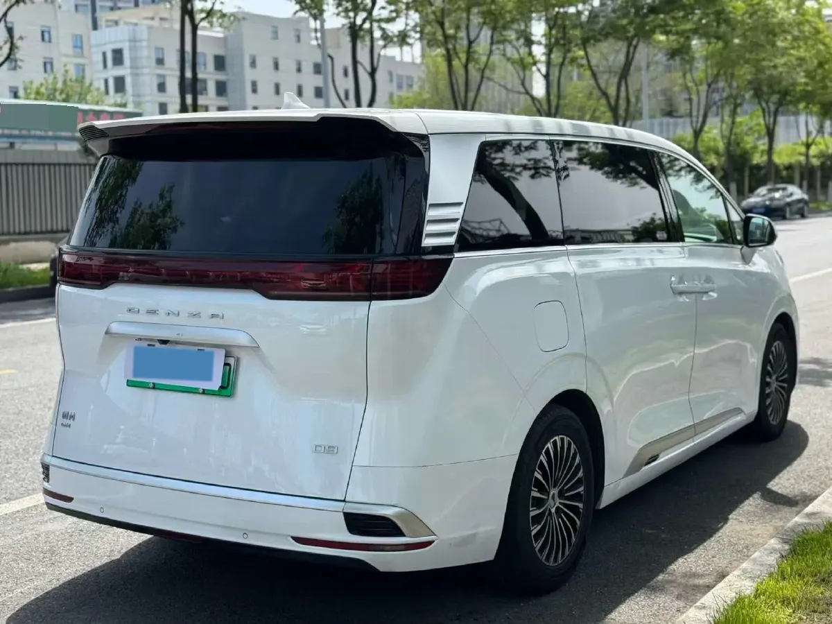 2022 HongQi HS7 3.0T 337HP V6 8AT,autocango,china used car exporter,china ev exporter,chinese used car exporter,chinese used ev exporter