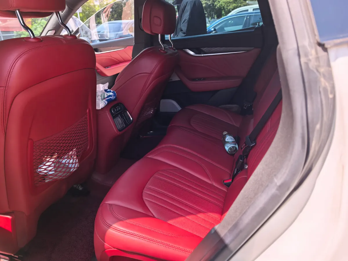 2020 Maserati Levante 3.0T 350HP V6 8AT,autocango,china used car exporter,china ev exporter,chinese used car exporter,chinese used ev exporter