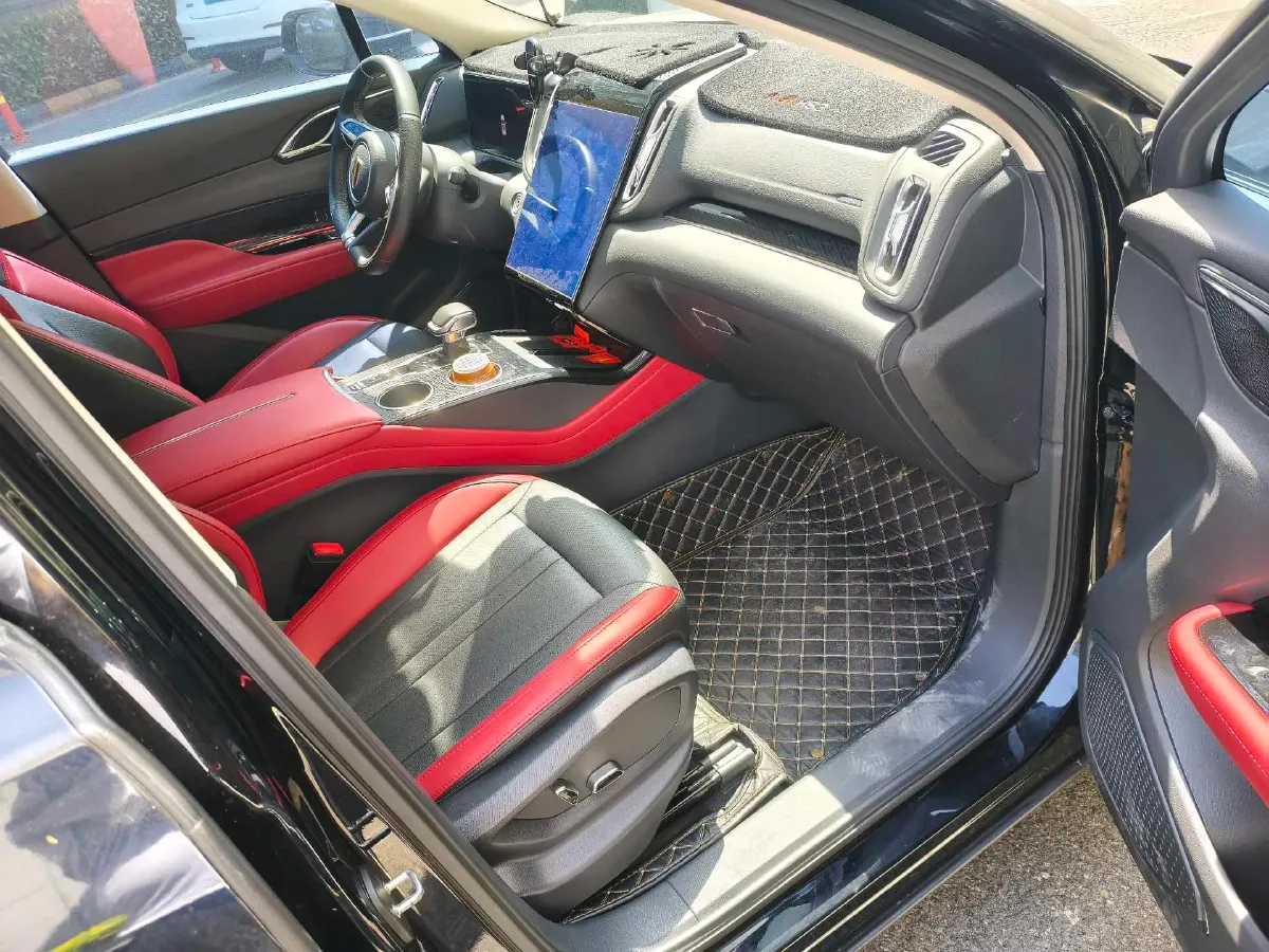 2023 HongQi HS3 1.5T 169HP L4 7DCT,autocango,china used car exporter,china ev exporter,chinese used car exporter,chinese used ev exporter