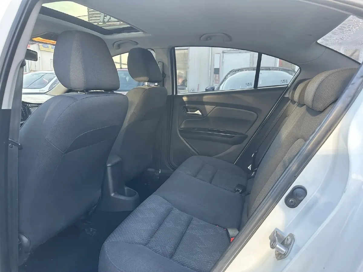 2016 FAW Jumpal A70 1.6L 113HP L4 6AT,autocango,china used car exporter,china ev exporter,chinese used car exporter,chinese used ev exporter