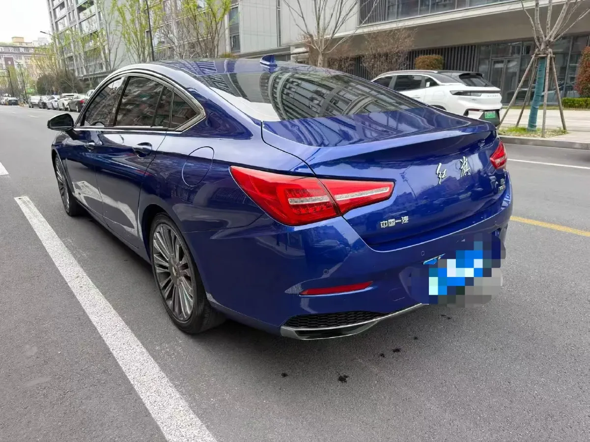 2022 HongQi H5 1.5T 169HP L4 7DCT,autocango,china used car exporter,china ev exporter,chinese used car exporter,chinese used ev exporter