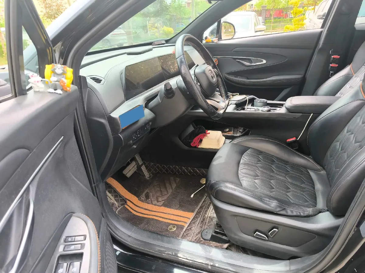 2022 ChangAn UNI-T 1.5T 188HP L4 7DCT,autocango,china used car exporter,china ev exporter,chinese used car exporter,chinese used ev exporter