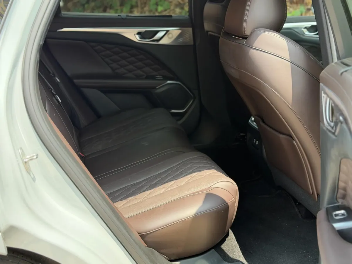 2021 MINI MINI 1.5T 102HP L3 7DCT,autocango,china used car exporter,china ev exporter,chinese used car exporter,chinese used ev exporter