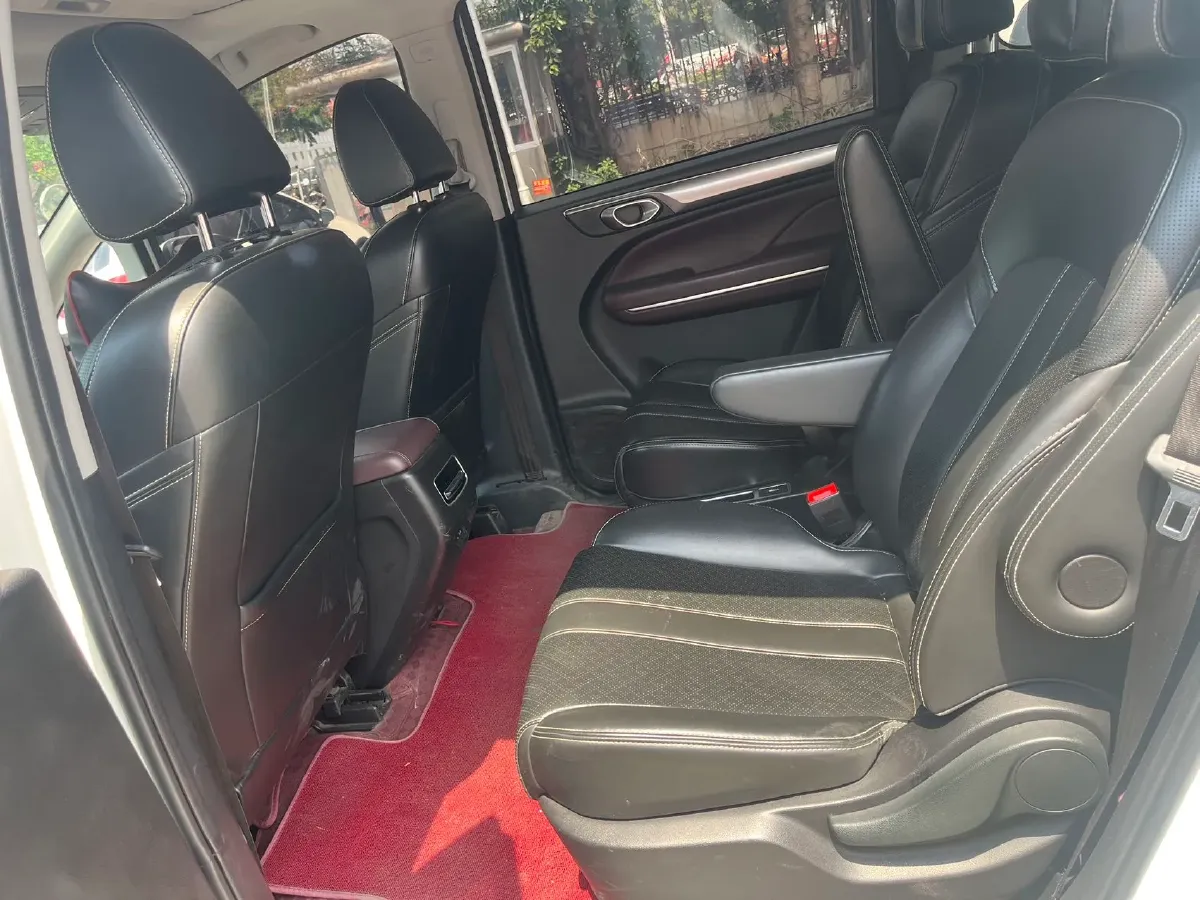 2021 GAC Trumpchi M6 1.5T 169HP L4 7DCT,autocango,china used car exporter,china ev exporter,chinese used car exporter,chinese used ev exporter