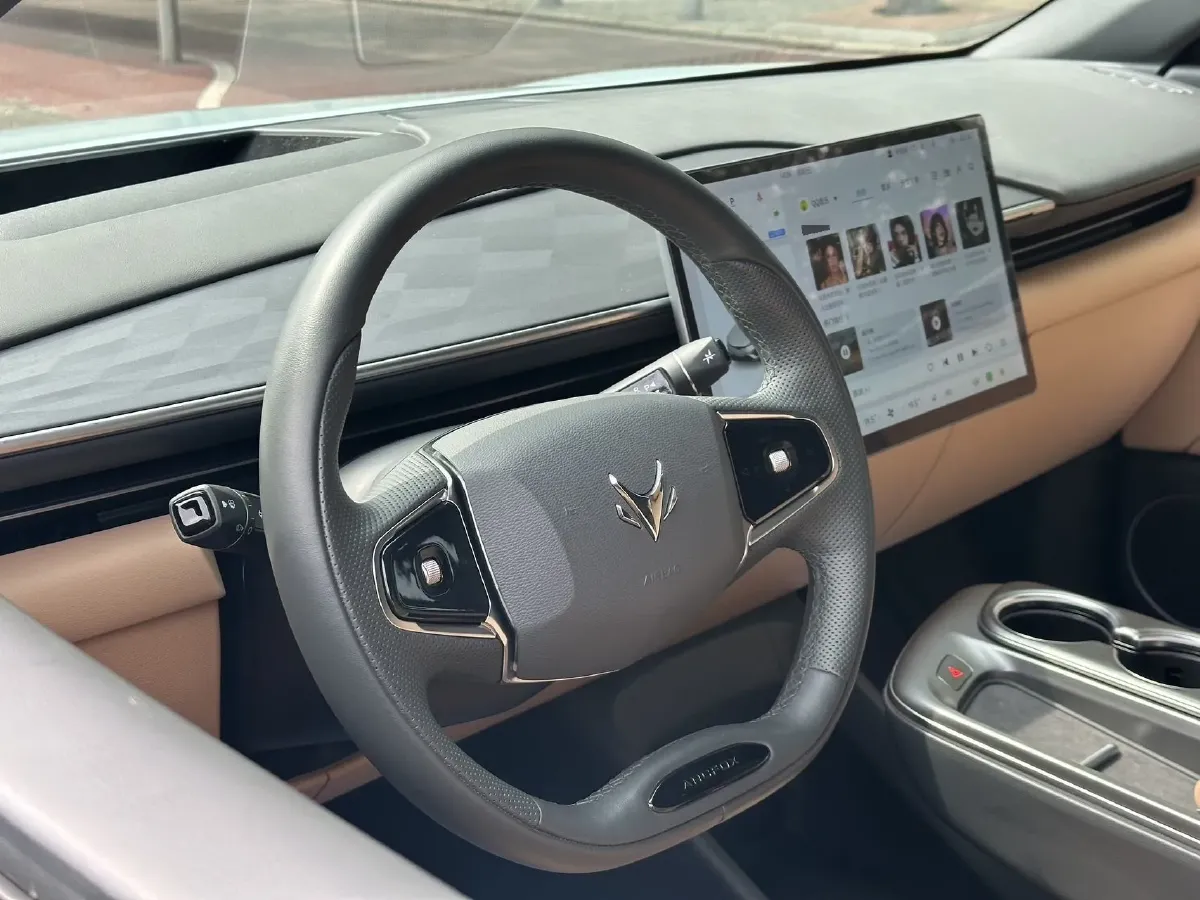 2025 MAXUS G10 2.0T 261HP L4 8AT,autocango,china used car exporter,china ev exporter,chinese used car exporter,chinese used ev exporter