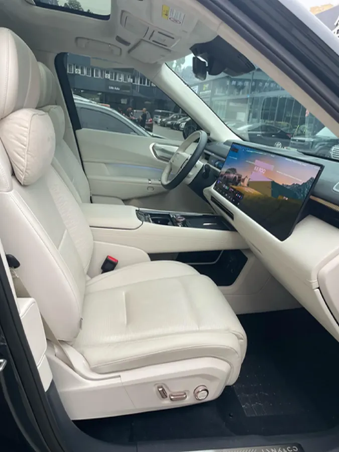 2025 LYNK&CO 900 2.0T 254HP L4 3DHT PHEV,autocango,china used car exporter,china ev exporter,chinese used car exporter,chinese used ev exporter