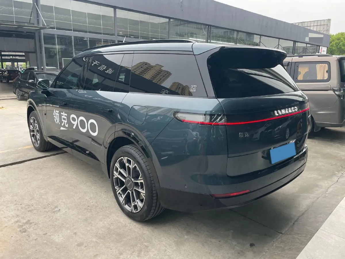 2025 LYNK&CO 900 2.0T 254HP L4 3DHT PHEV,autocango,china used car exporter,china ev exporter,chinese used car exporter,chinese used ev exporter