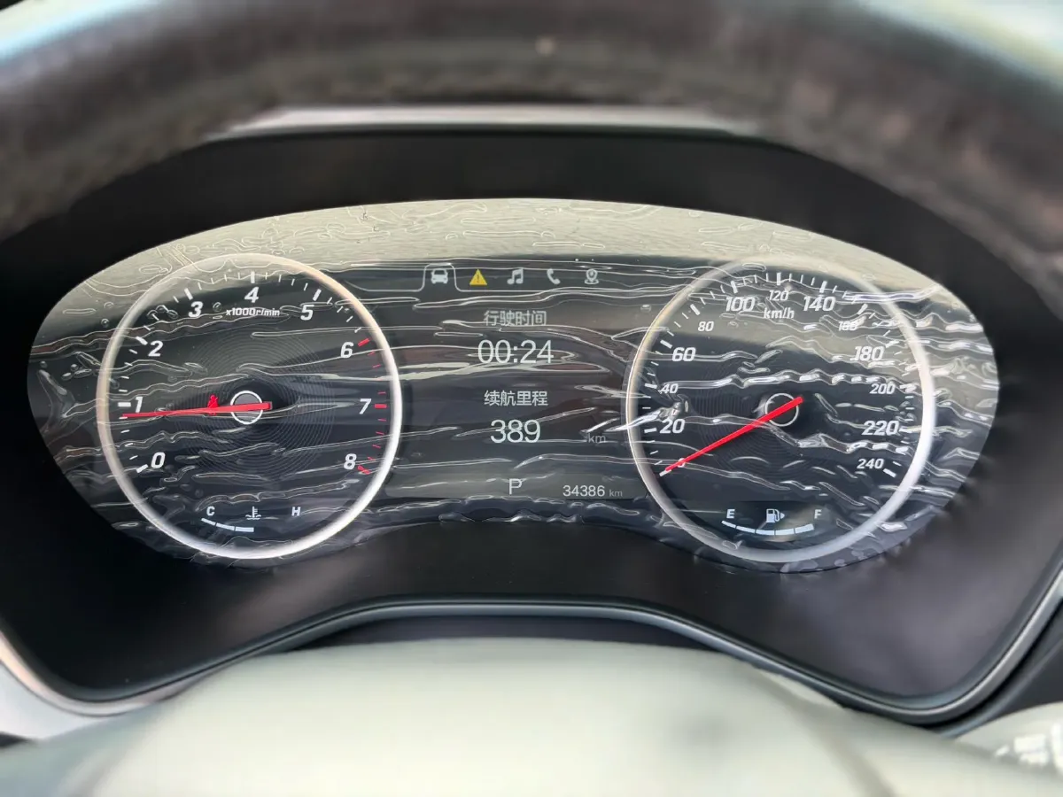 2018 BaoJun 530 1.5T 150HP L4 6DCT,autocango,china used car exporter,china ev exporter,chinese used car exporter,chinese used ev exporter