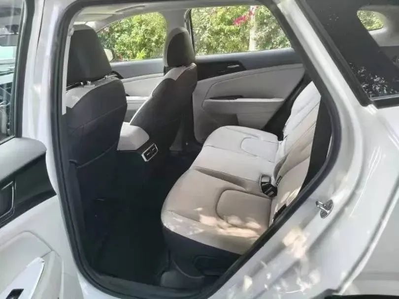 2025 Kia Sportage 1.5T 200HP L4 8AT,autocango,china used car exporter,china ev exporter,chinese used car exporter,chinese used ev exporter