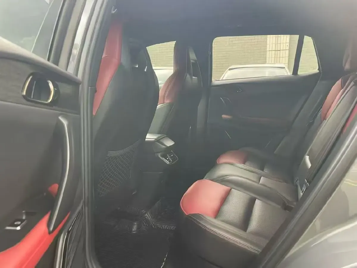 2020 LYNK&CO 06 1.5T 177HP L3 7DCT,autocango,china used car exporter,china ev exporter,chinese used car exporter,chinese used ev exporter