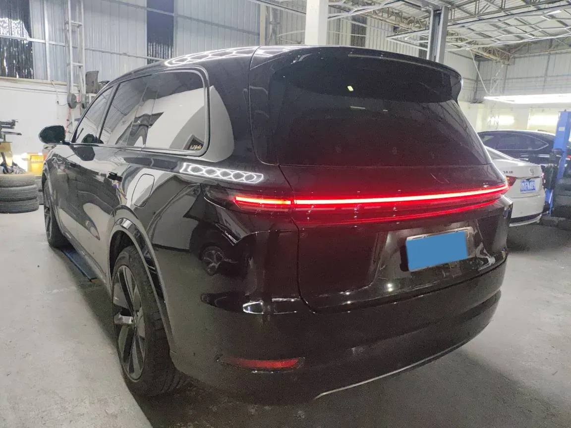 2022 Li L9 Range Extended 154HP REEV 42.6KWH,autocango,china used car exporter,china ev exporter,chinese used car exporter,chinese used ev exporter