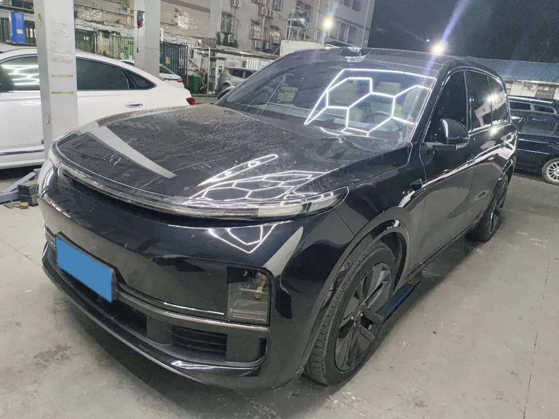 2022 Li L9 Range Extended 154HP REEV 42.6KWH,autocango,china used car exporter,china ev exporter,chinese used car exporter,chinese used ev exporter