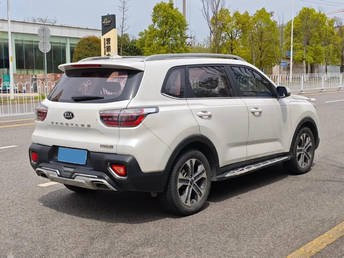 2018 Kia Sportage R 2.0L 160HP L4 6AT,autocango,china used car exporter,china ev exporter,chinese used car exporter,chinese used ev exporter