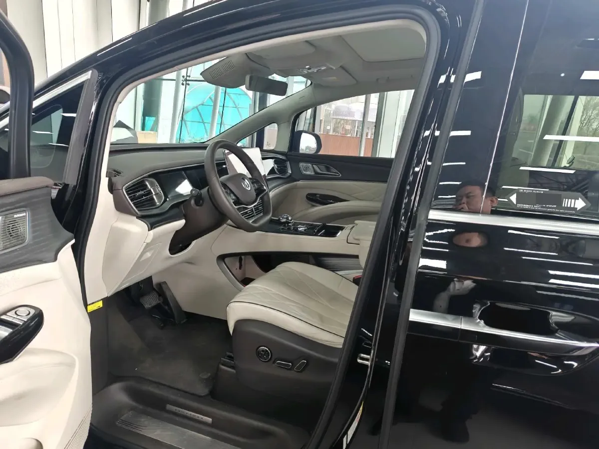 2024 Denza D9 1.5T 139HP L4 E-CVT PHEV 40KWH,autocango,china used car exporter,china ev exporter,chinese used car exporter,chinese used ev exporter