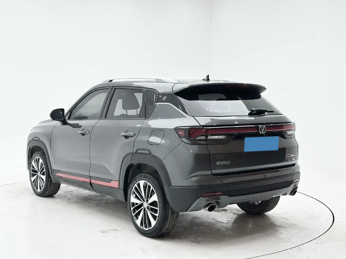 2021 ChangAn CS35 Plus 1.4T 160HP L4 7DCT,autocango,china used car exporter,china ev exporter,chinese used car exporter,chinese used ev exporter