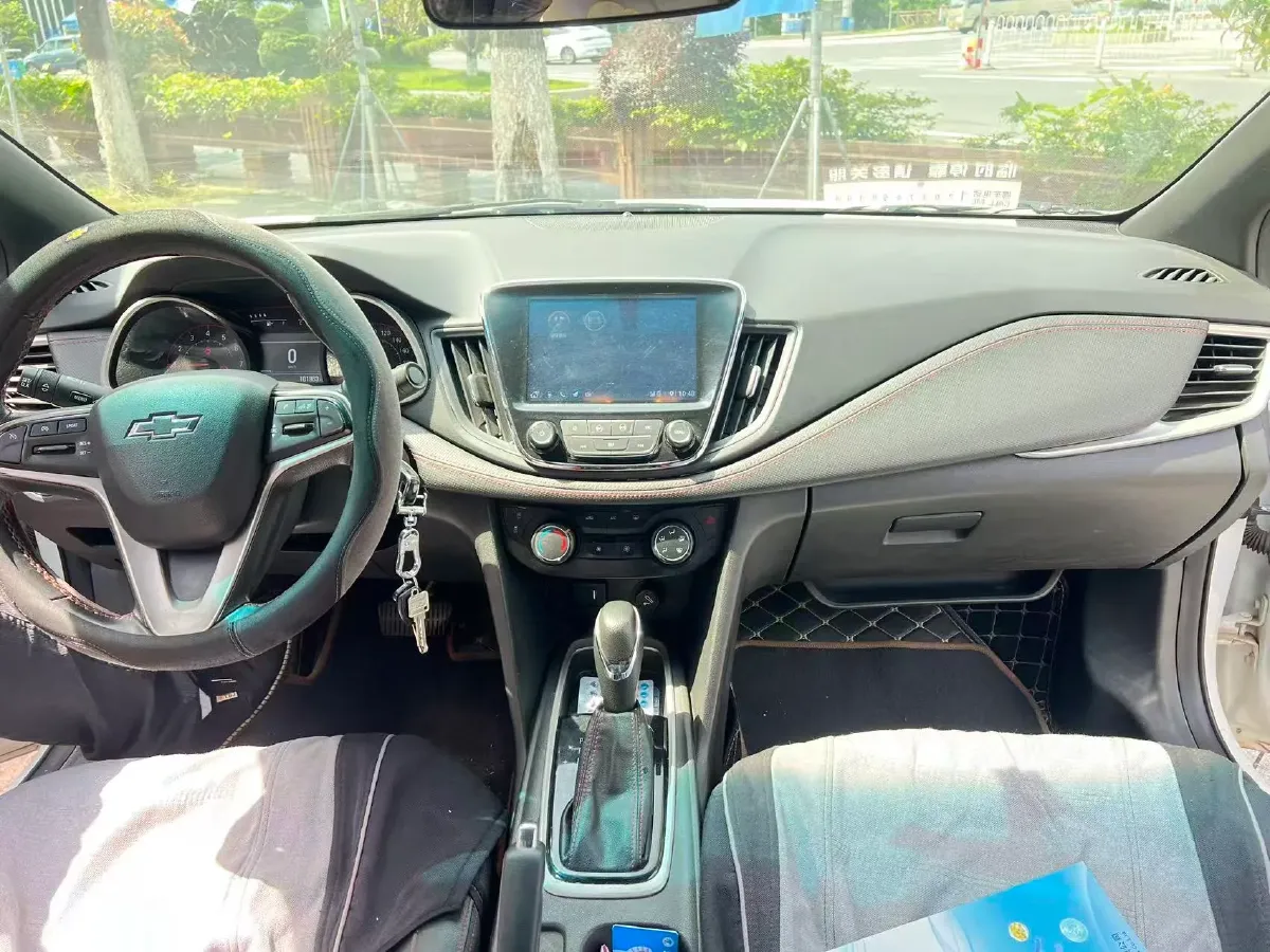 2020 Chevrolet Monza 1.3T 163HP L3 6AT,autocango,china used car exporter,china ev exporter,chinese used car exporter,chinese used ev exporter