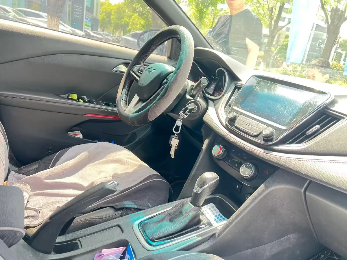 2020 Chevrolet Monza 1.3T 163HP L3 6AT,autocango,china used car exporter,china ev exporter,chinese used car exporter,chinese used ev exporter