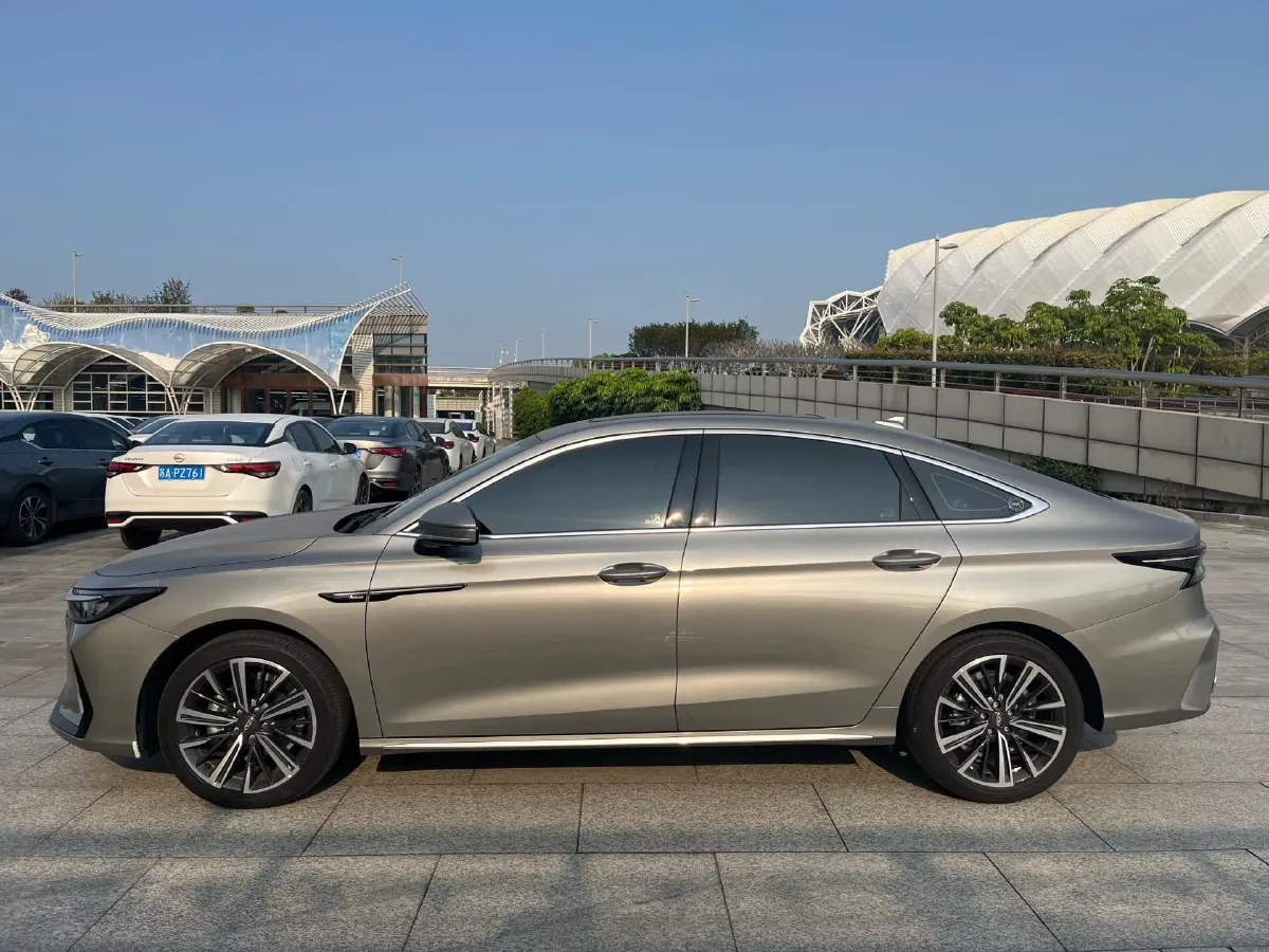 2024 Chery Arrizo 8 1.6T 197HP L4 7DCT,autocango,china used car exporter,china ev exporter,chinese used car exporter,chinese used ev exporter