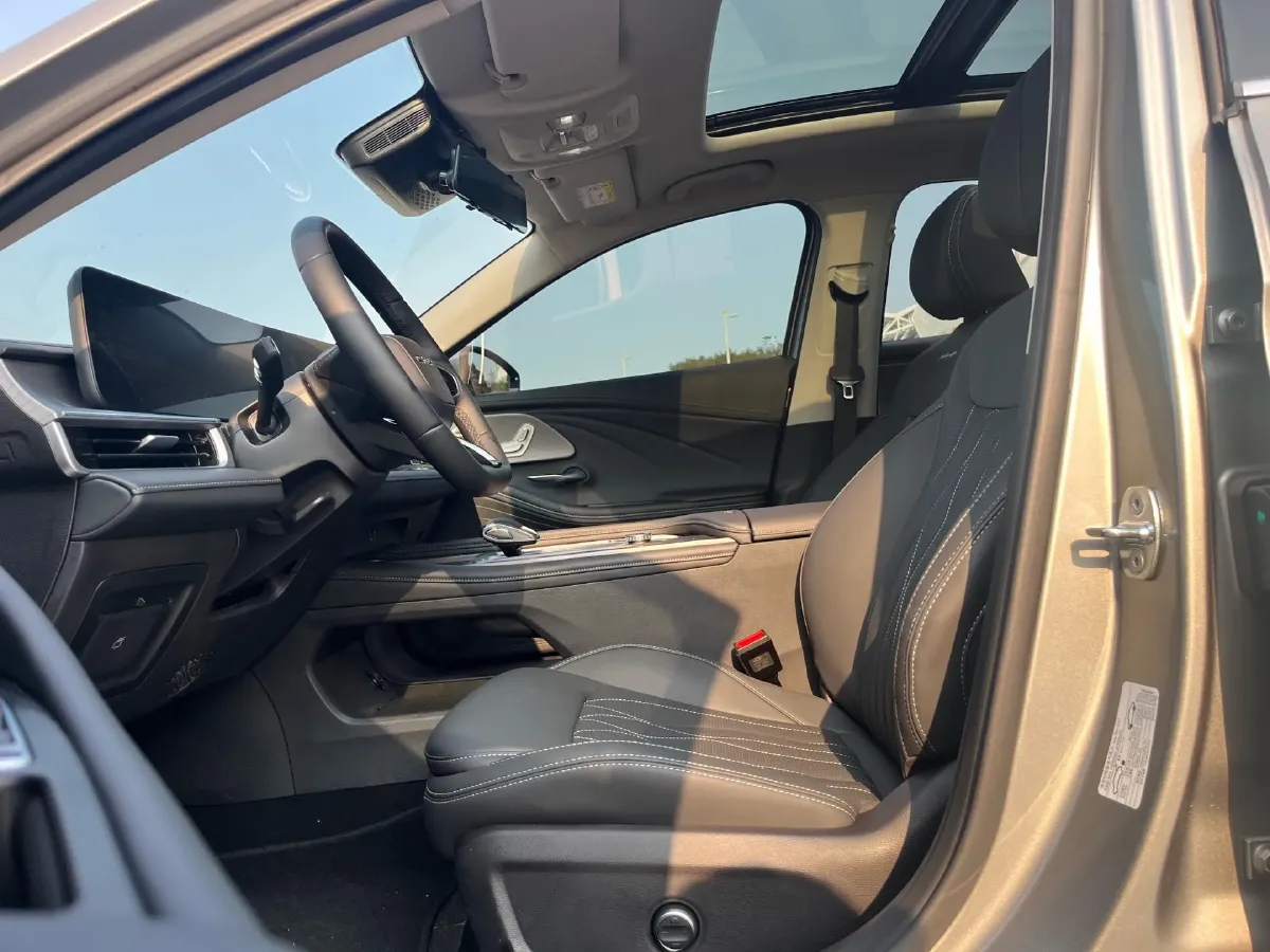 2024 Chery Arrizo 8 1.6T 197HP L4 7DCT,autocango,china used car exporter,china ev exporter,chinese used car exporter,chinese used ev exporter