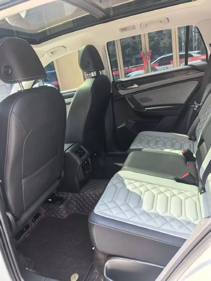 2023 Volkswagen Tayron 2.0T 186HP L4 7DCT,autocango,china used car exporter,china ev exporter,chinese used car exporter,chinese used ev exporter