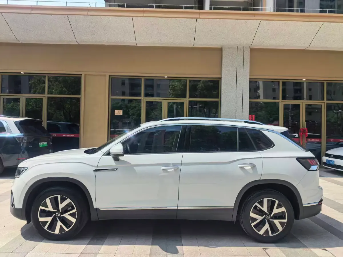2023 Volkswagen Tayron 2.0T 186HP L4 7DCT,autocango,china used car exporter,china ev exporter,chinese used car exporter,chinese used ev exporter