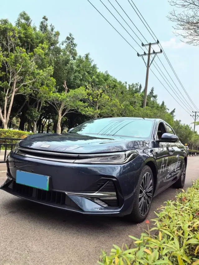 2025 Geely Galaxy A7 1.5L 112HP L4 1DHT PHEV,autocango,china used car exporter,china ev exporter,chinese used car exporter,chinese used ev exporter