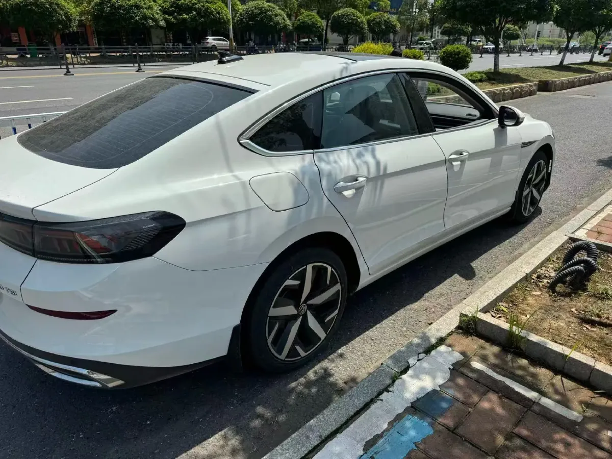 2024 Volkswagen Lamando 1.4T 150HP L4 7DCT,autocango,china used car exporter,china ev exporter,chinese used car exporter,chinese used ev exporter
